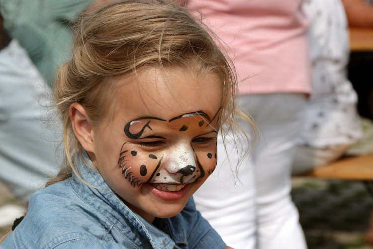 9-6-2018 - Proeverij in zomersfeer door de PLUS in Waarder_35